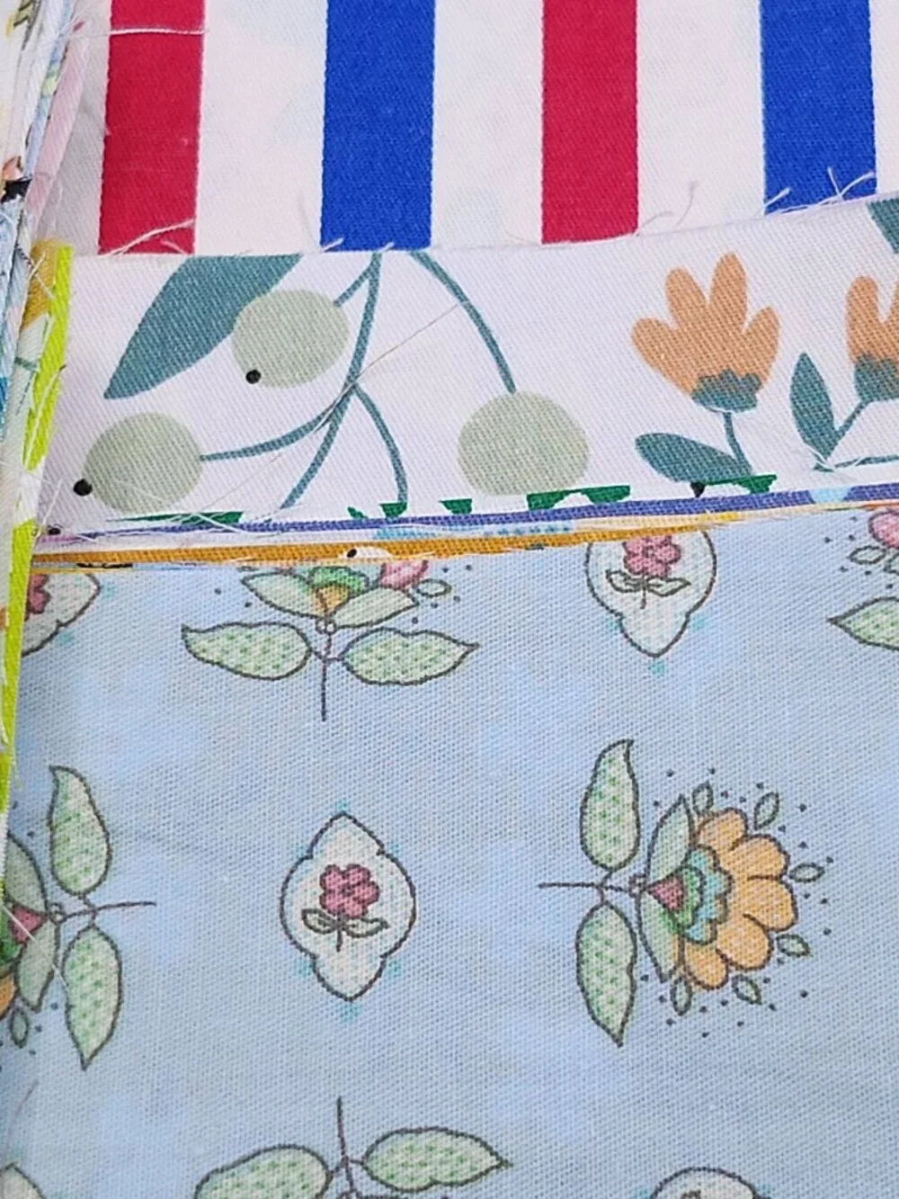 880+Pcs Thin Cotton 3-4 Inch Scraps